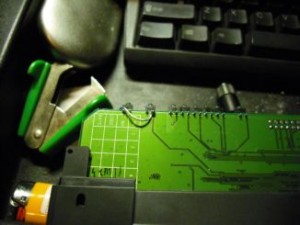 CS pin to + of DMZ LED